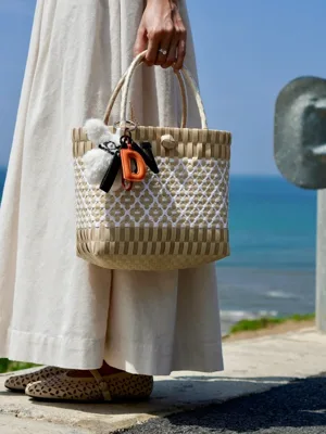 Bolso tejido de playa